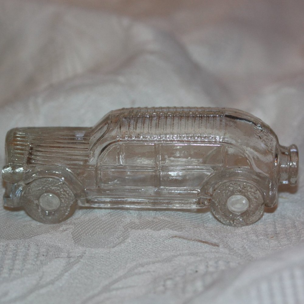 1940's Glass Candy Container Automobile "STREAMLINED TOURING CAR" Ribbed Top